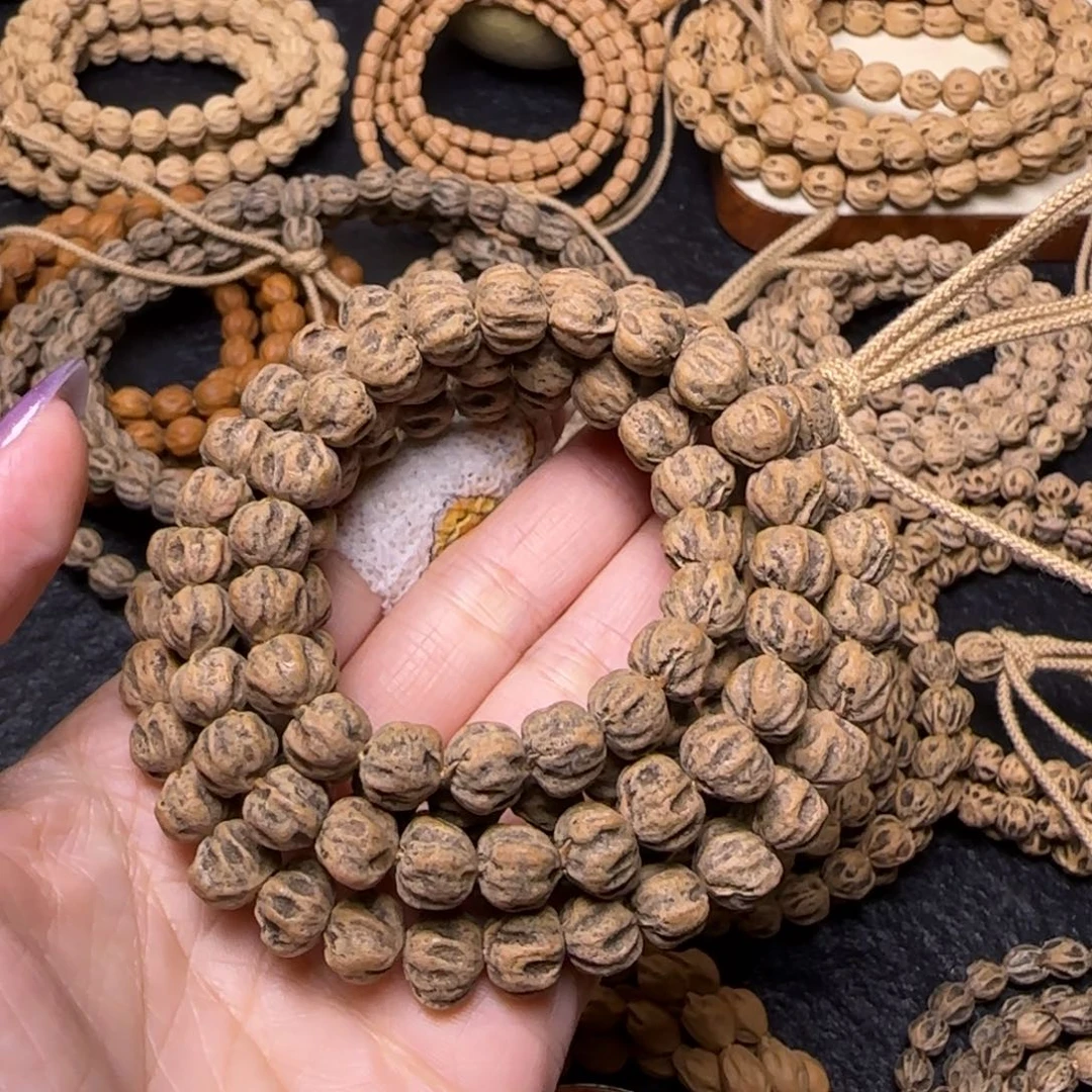 小***凡柏香籽/百香籽吊坠