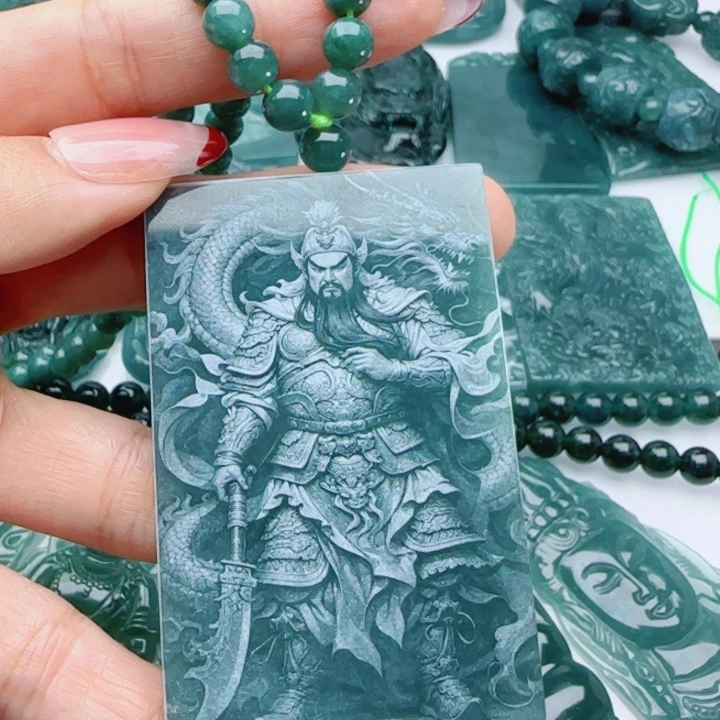 翡翠未镶嵌颈饰多样性发货天然A货翡翠