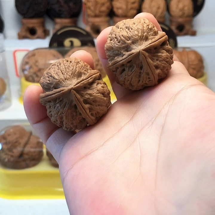 吊坠文玩核桃云南铁核桃