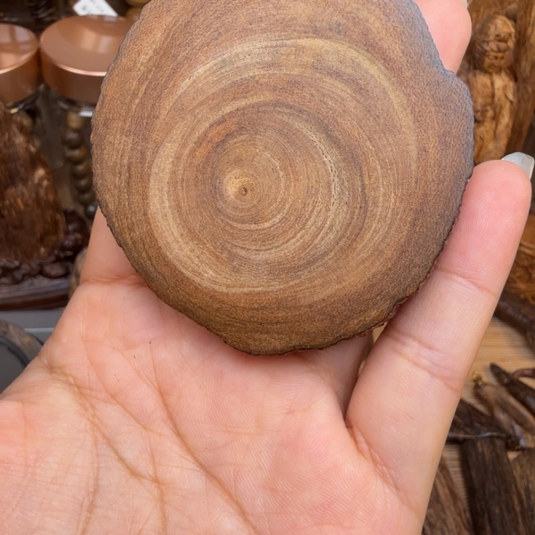 沉香沉香碎屑达拉干 10 克