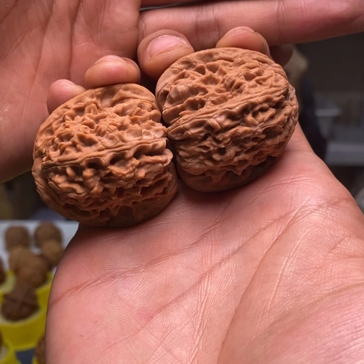 文玩核桃吊坠文娥核桃全品高炮43～