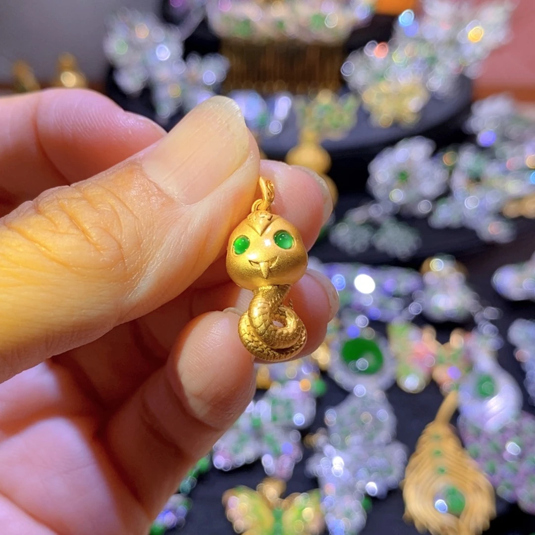 翡翠银S925镶嵌项圈天然翡翠