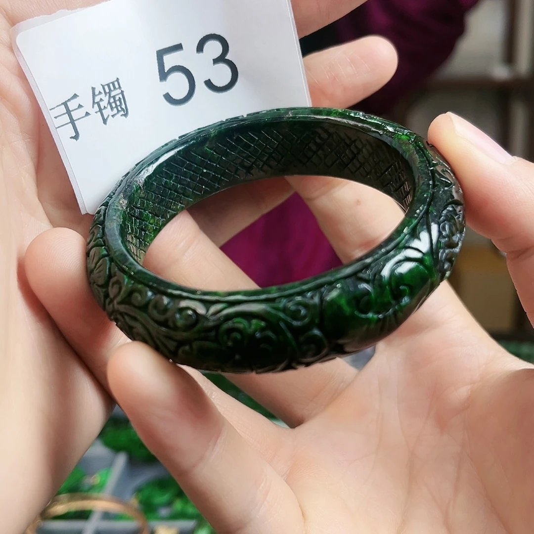 翡翠手镯未镶嵌手镯56.5