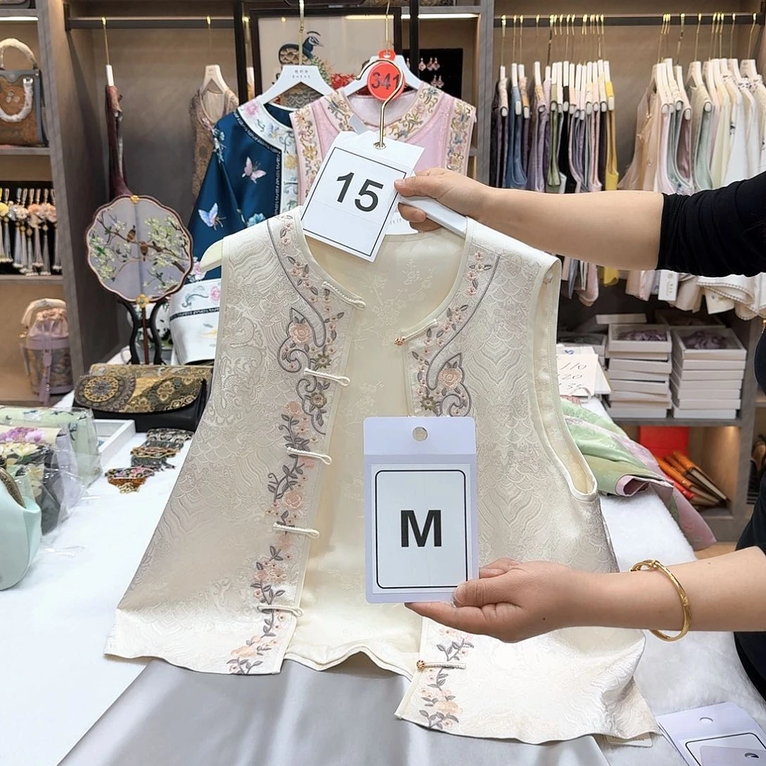 ?*非遗传承人的精神风貌和