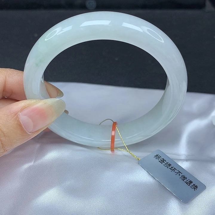 翡翠未镶嵌手镯58圈084
