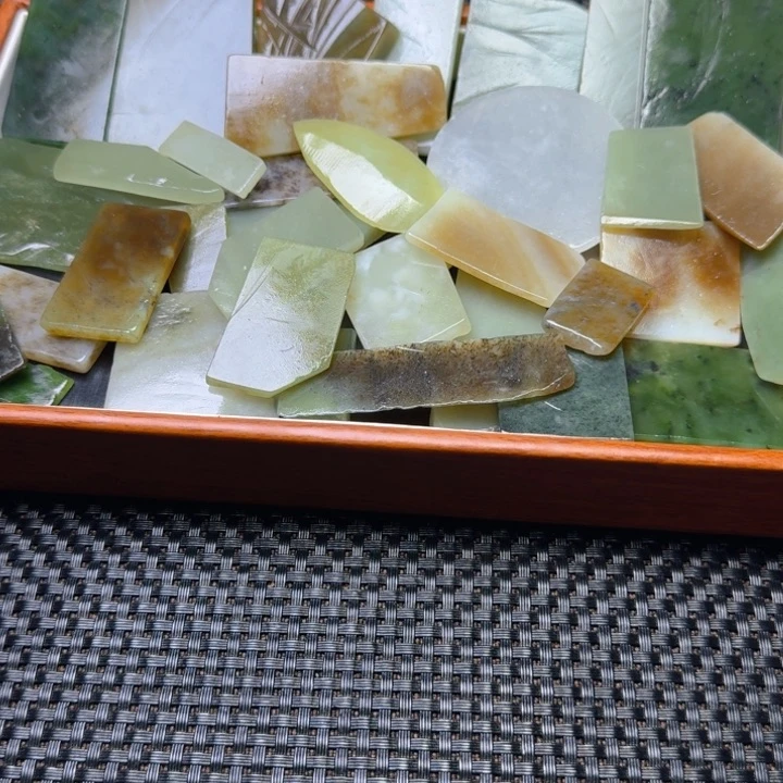 和田玉（糖玉）未镶嵌珠宝半成品