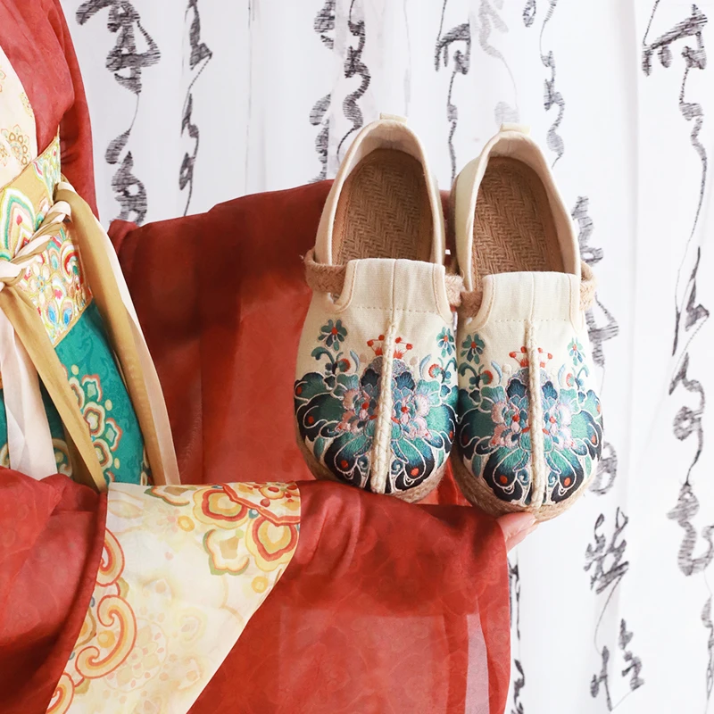 复古国风老北京布鞋女圆头平底亚麻单鞋民族风绣花鞋平底鞋女鞋