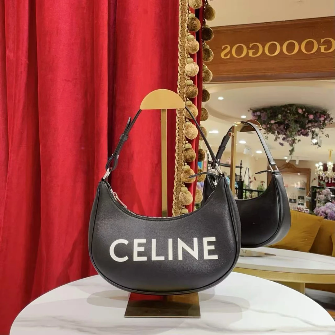 95新 Celine/思琳 GGS瑟琳ava黑色银扣牛皮腋下包/01472716