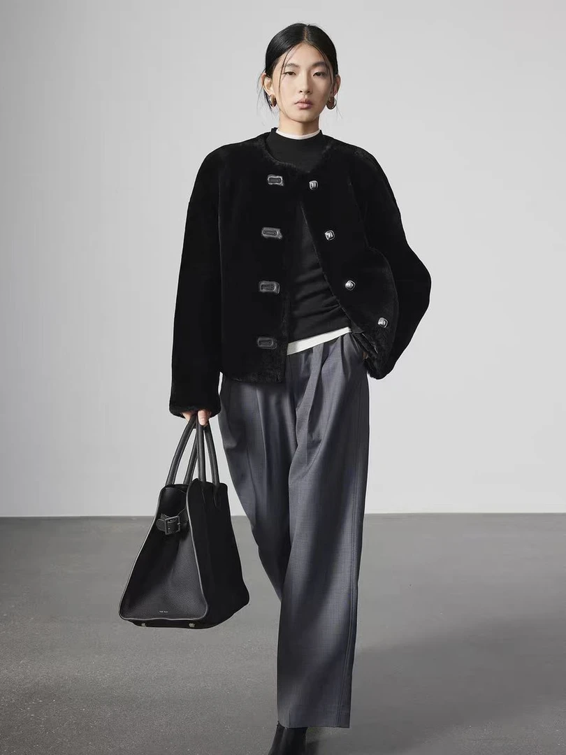 ZH 3-22039新款高质百搭外套