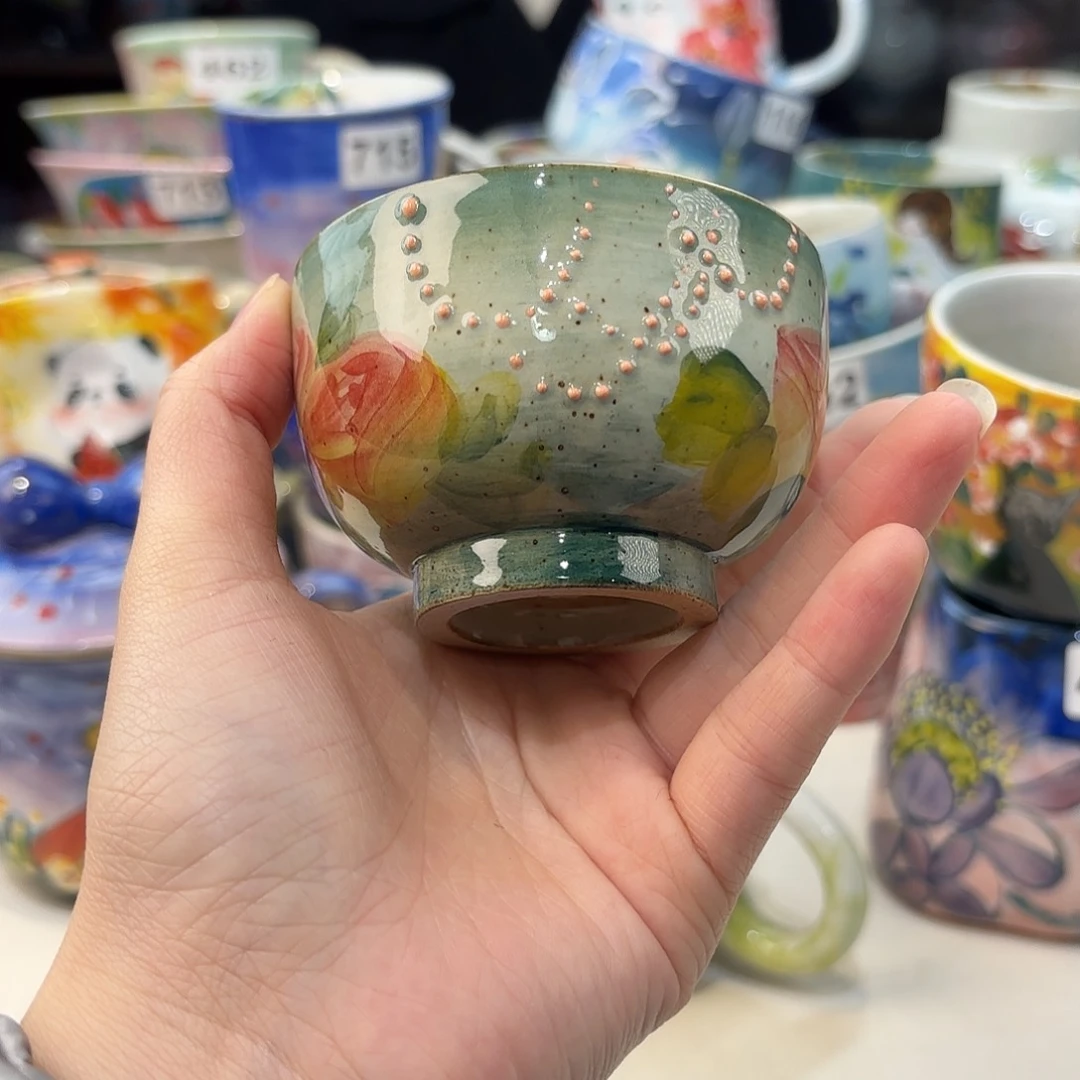 瓷片兔兔好可爱呀打
