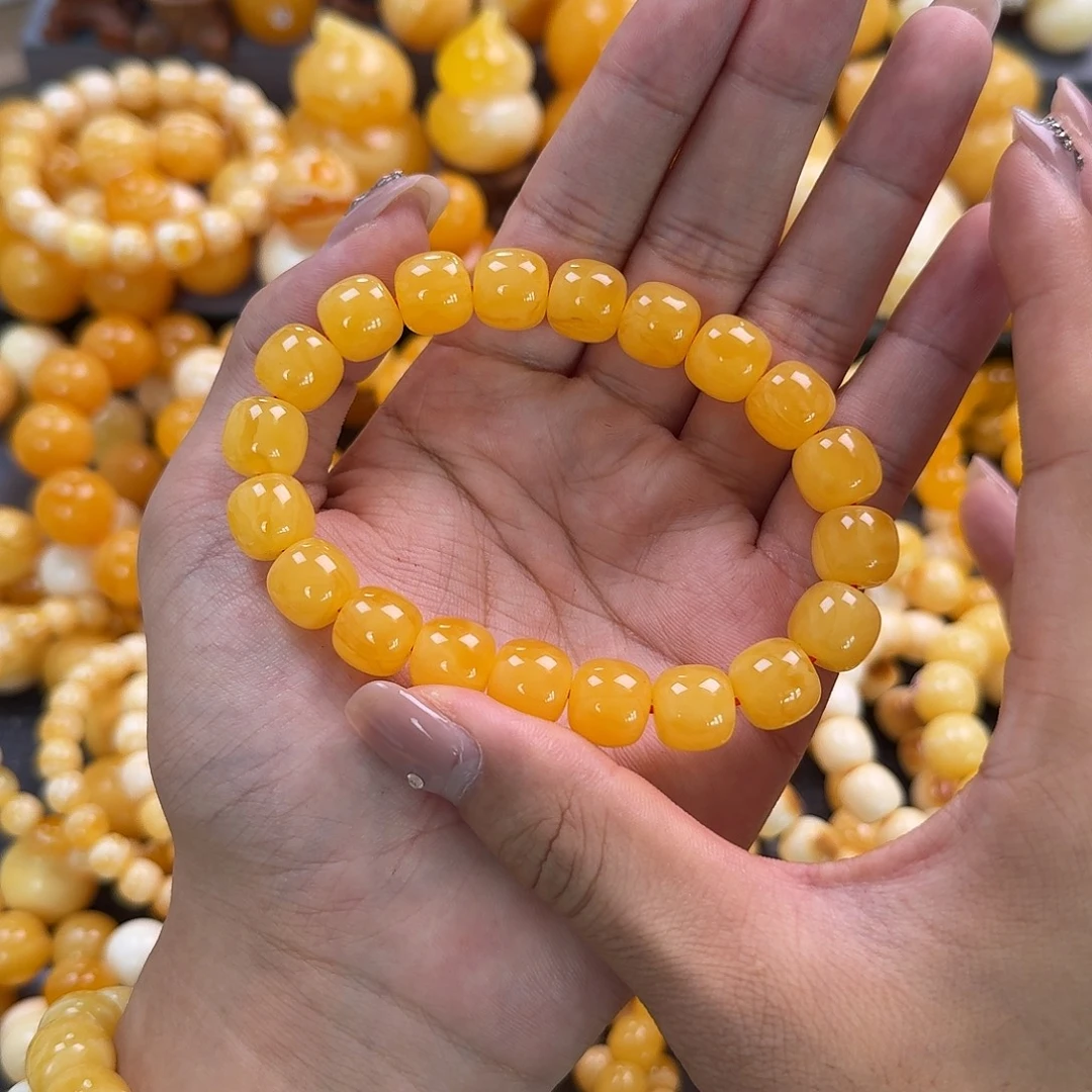 蜜蜡未镶嵌珠宝奇石