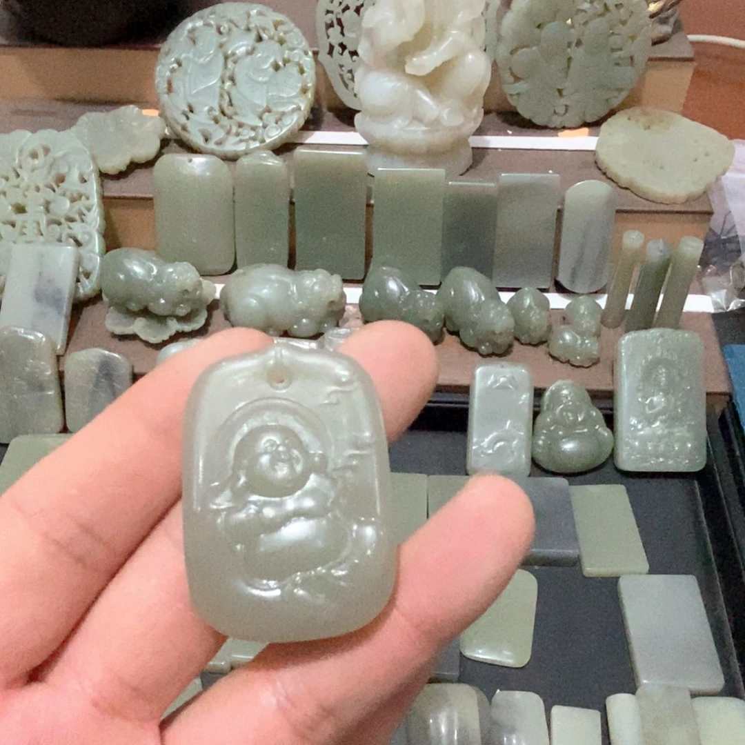 和田玉未镶嵌颈饰千*水9