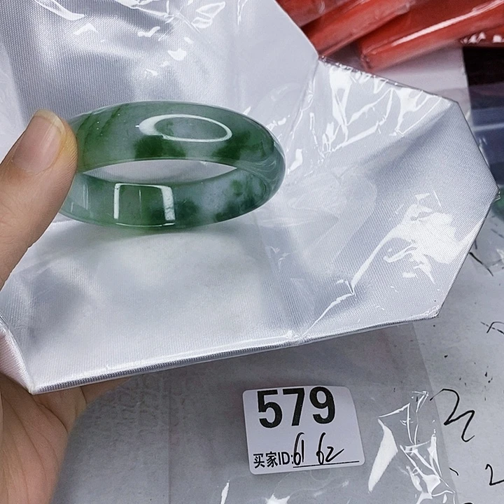翡翠未镶嵌手镯一图一物实物为准