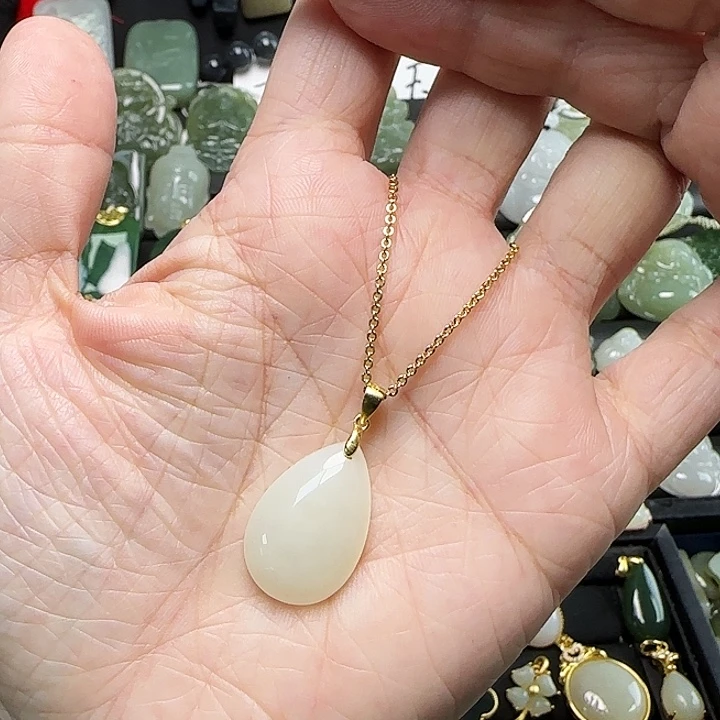 和田玉银S925镶嵌颈饰