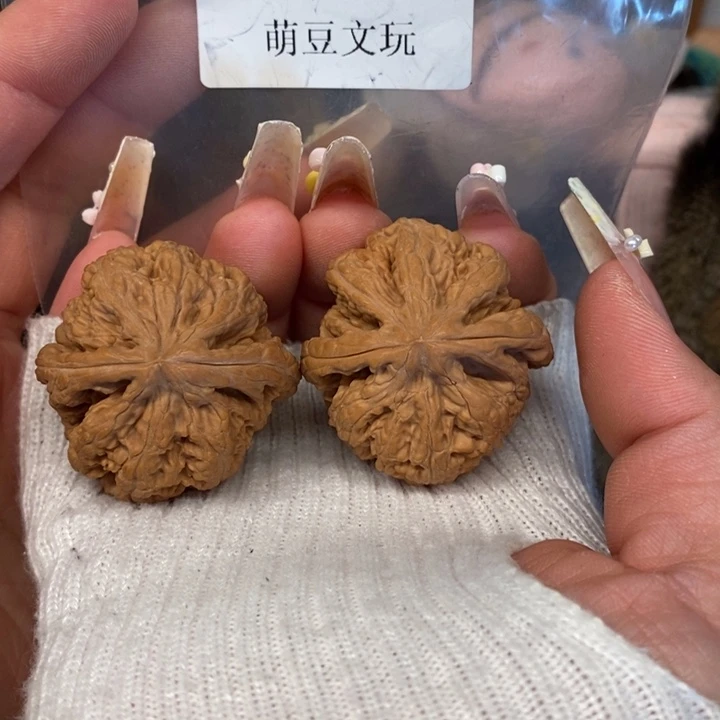 把件文玩核桃默认微瑕014小粗筋36全品