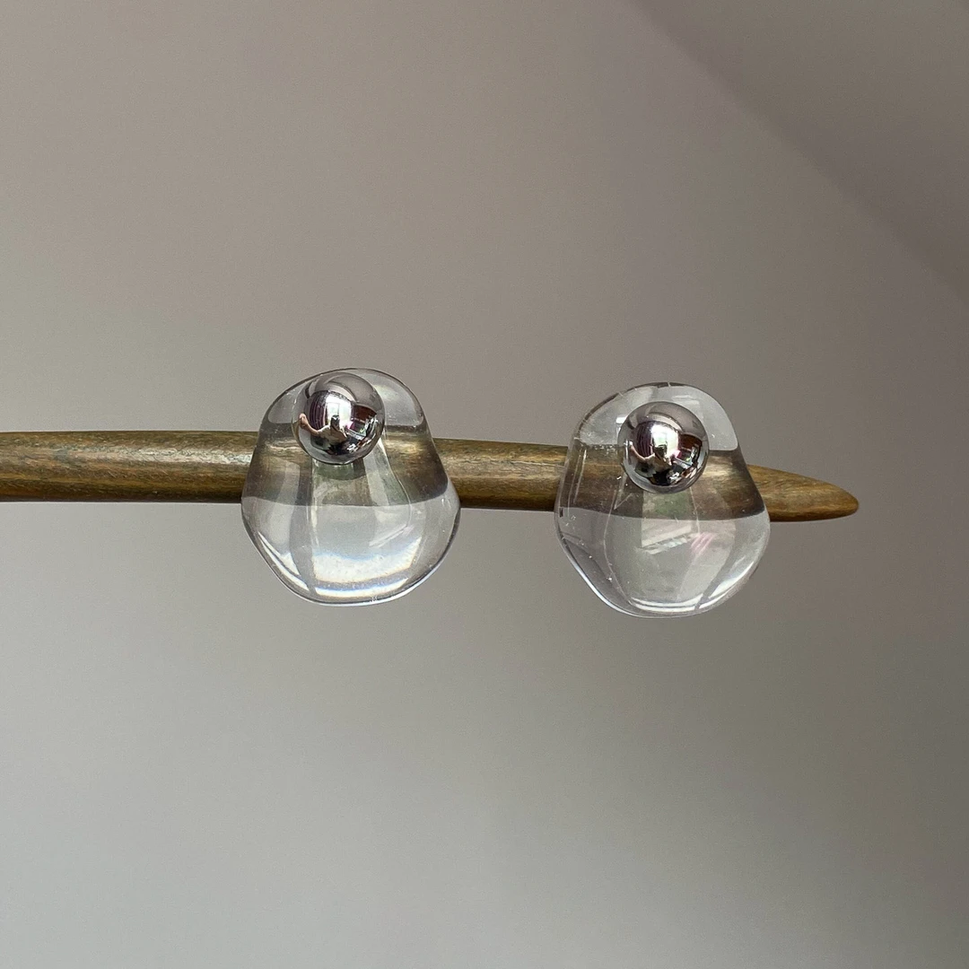 铜合金玻璃耳饰 清透玻璃感透明耳钉女款爆款高级感小众独特耳饰