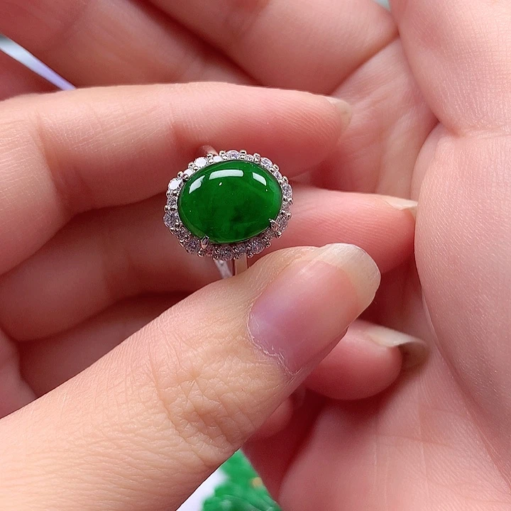 翡翠银S925镶嵌颈饰翡翠
