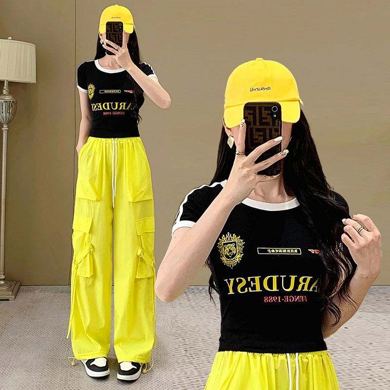 新丽服饰-2025年上衣夏季新款时尚休闲女显瘦T恤衫