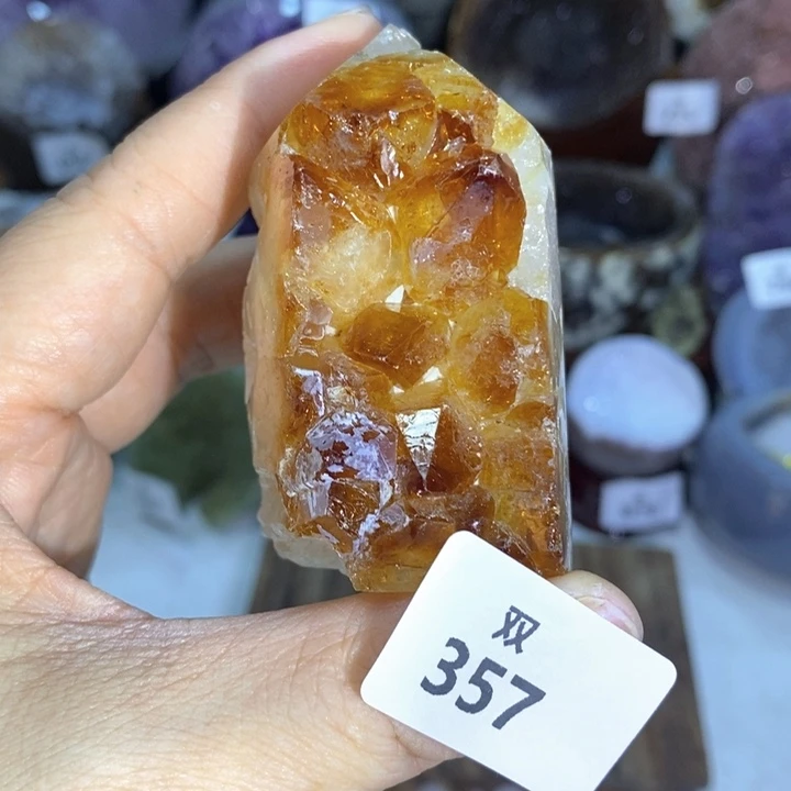 未镶嵌水晶大型摆件（非配饰）