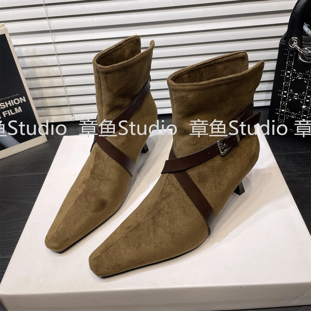 法式尖头细跟单靴弹力瘦瘦靴女2025秋冬新款高跟绒面短靴时装靴女