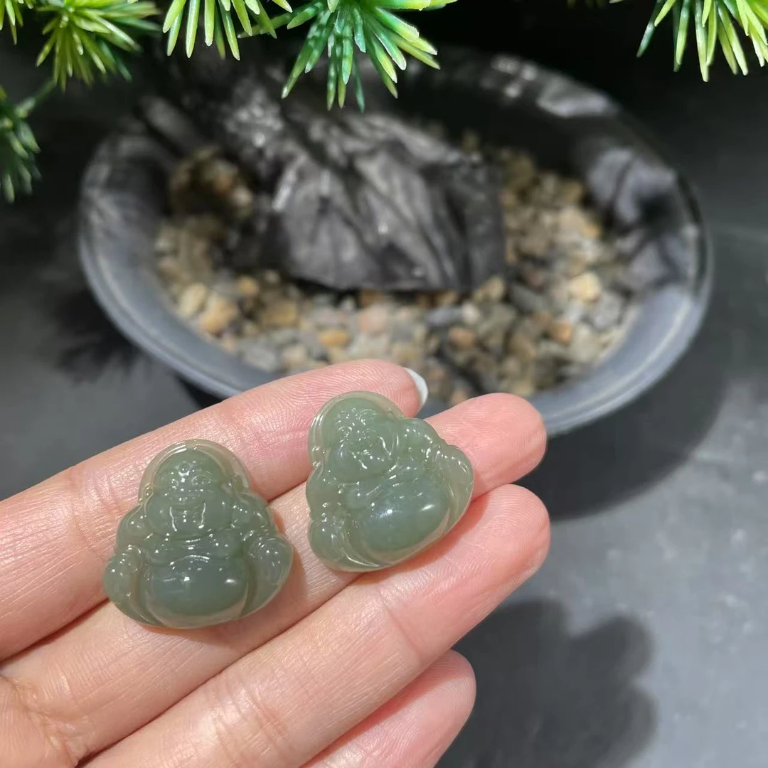 【玉经纶】-30081/Q103-和田玉佛公吊坠--多样性发其一