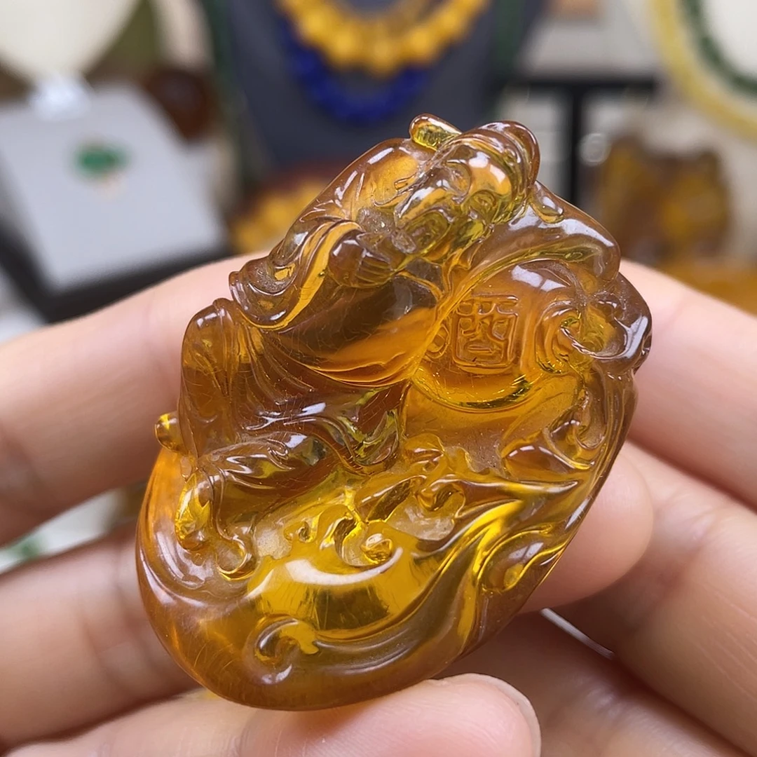 琥珀未镶嵌珠宝奇石14.5克 墨西哥蓝珀酒仙 摆件
