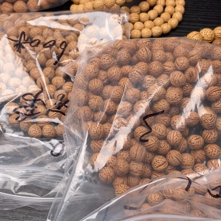 止***私人定制125元打孔不退不换