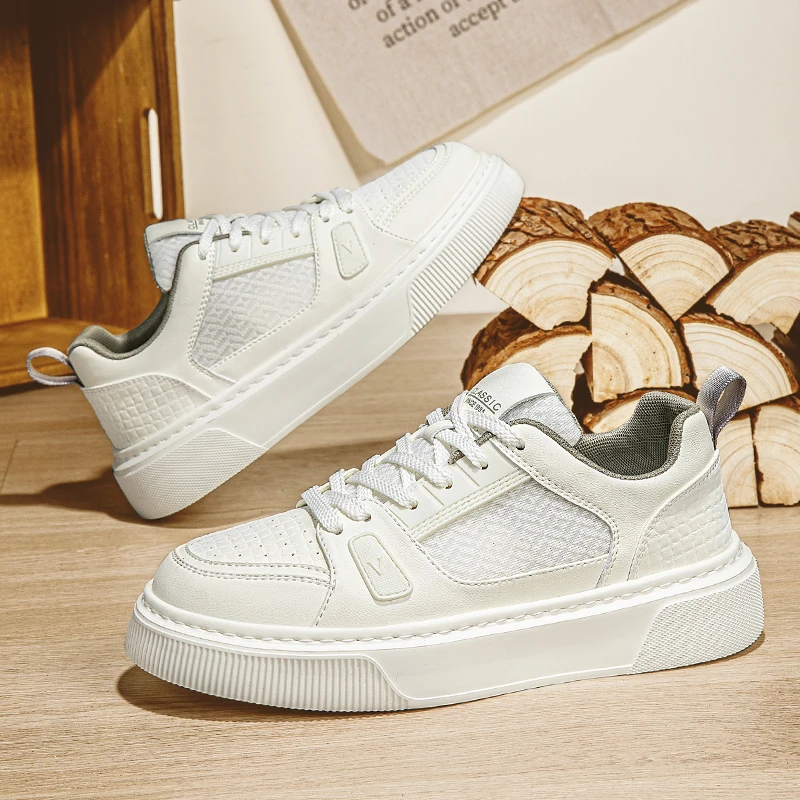 男士小白鞋夏季新款透气网面潮鞋轻便软底低帮韩版系带运动男板鞋