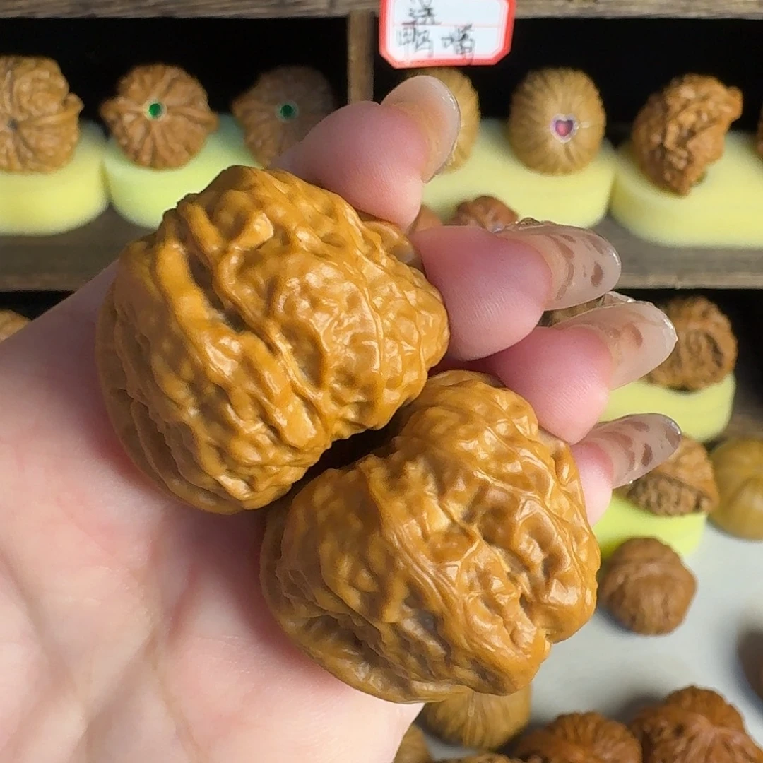 k****核桃手串/手链文玩核桃蛤蟆头边39（有修介意勿拍）