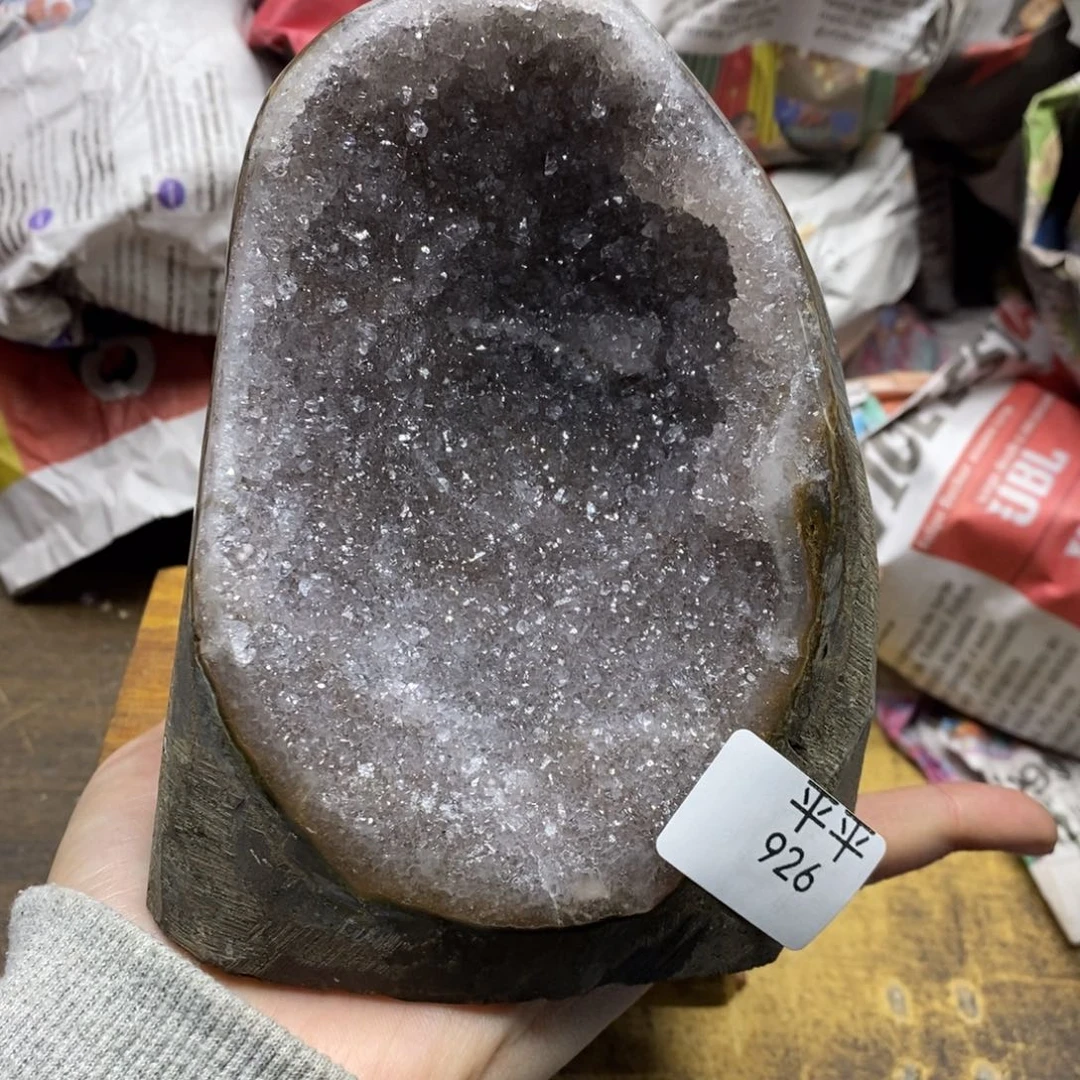 紫晶乌拉圭未镶嵌