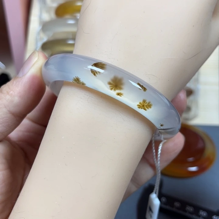 玛瑙/玉髓未镶嵌手镯59