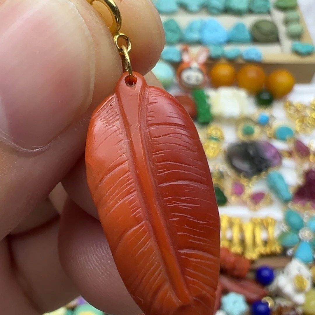 南红玛瑙颈饰18K金镶嵌