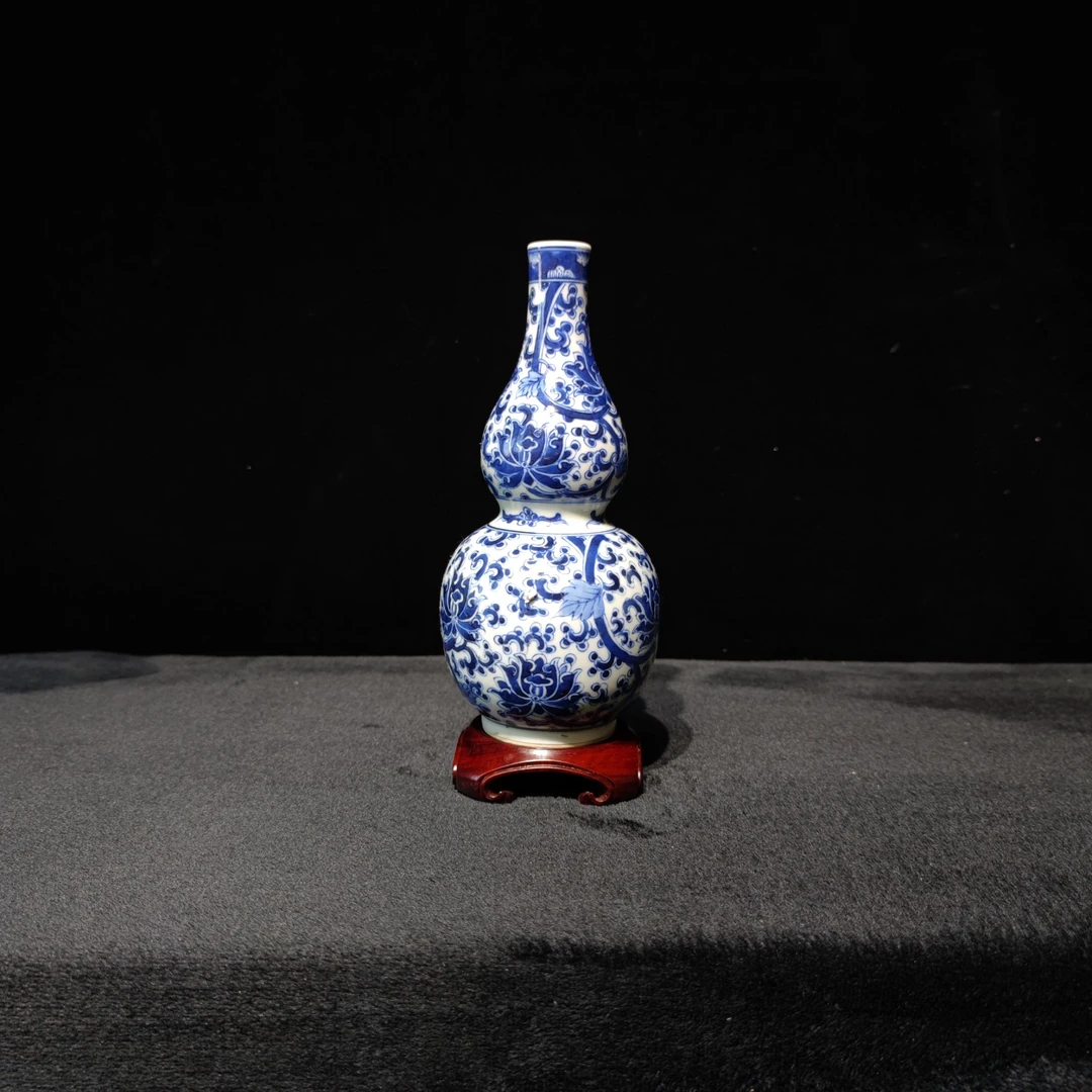 【闪购商品】 A212 清康熙 青花缠枝莲花卉纹葫芦瓶