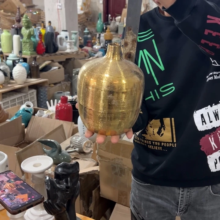 摆件高度18厘米口径2厘米微瑕捡漏