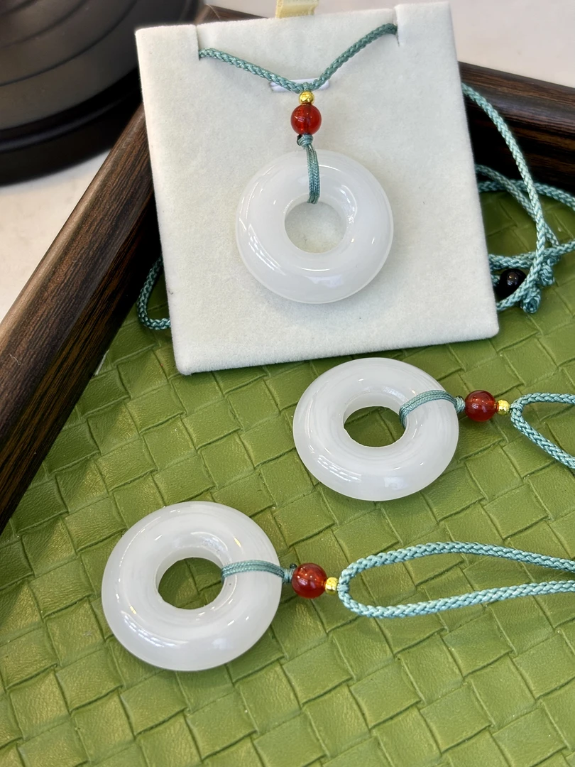 非金属树脂吊坠 平安扣挂绳项链吊坠男女款首饰送老公送妈妈百搭