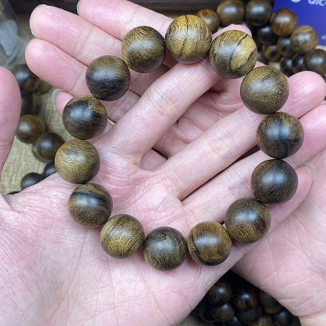 沉香手串越南芽庄白棋楠