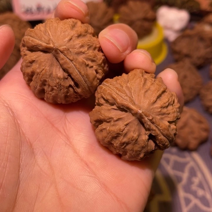刘***军核桃秦岭文玩核桃5