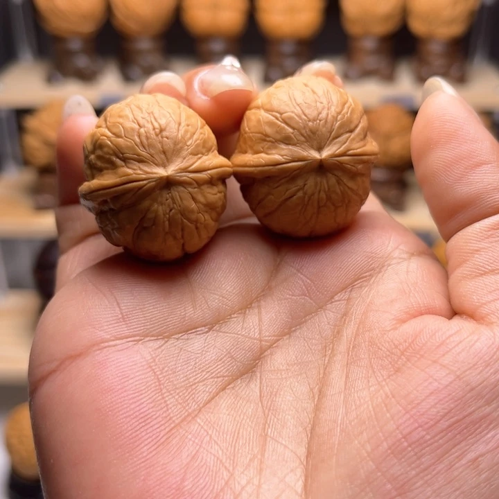 文玩核桃把件小西瓜M9