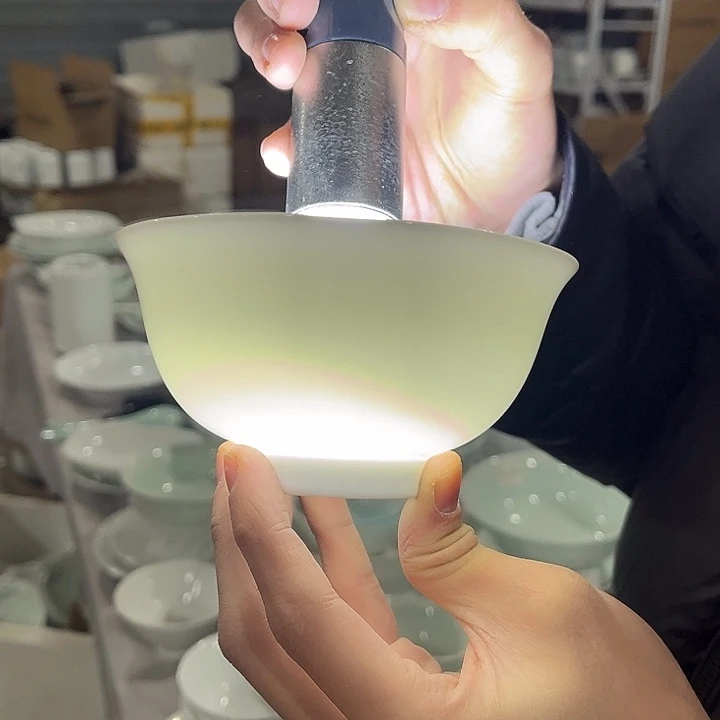 瓷片云白4.75英寸米饭碗六个，微瑕包邮