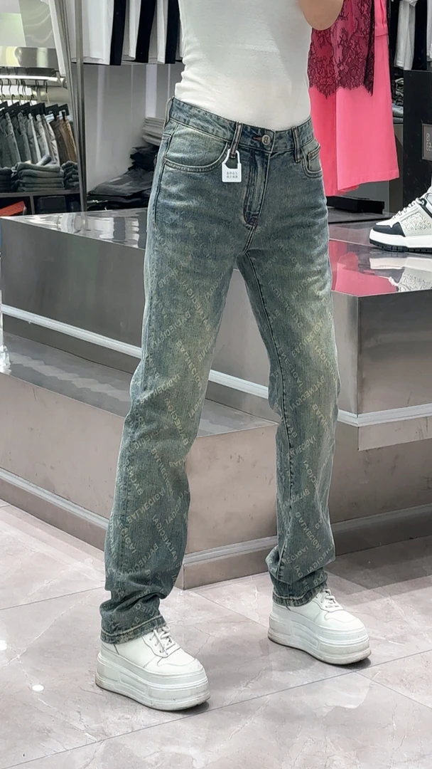 【华尔街名品】2025新款男士欧货简约潮流个性百搭直筒牛仔裤-8813