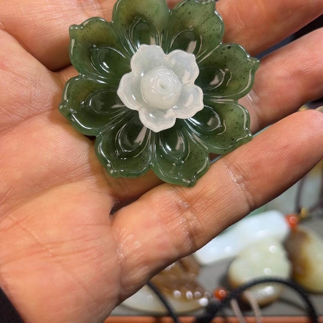 未镶嵌和田玉挂件