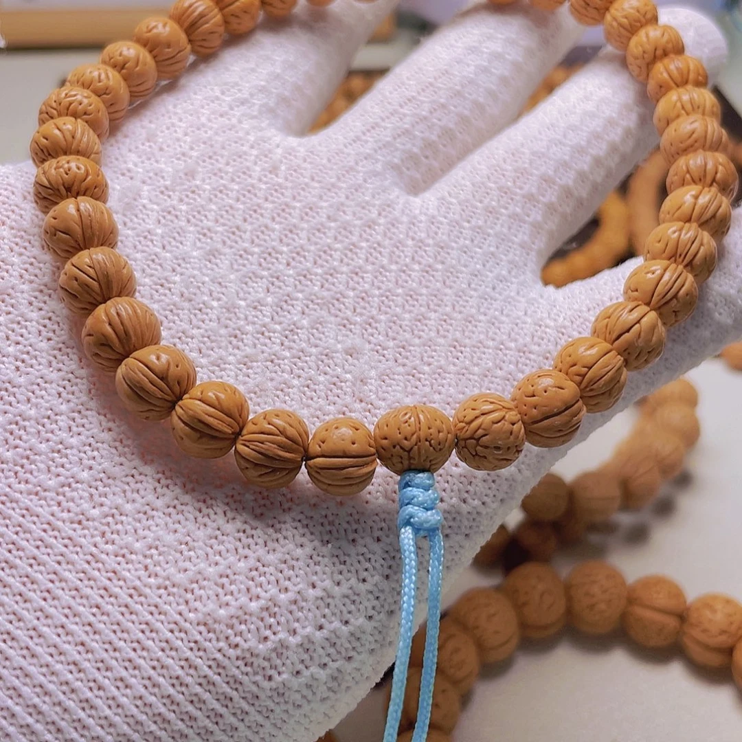 J***E核桃木/黑胡桃（胡桃木）810桃核野生手持