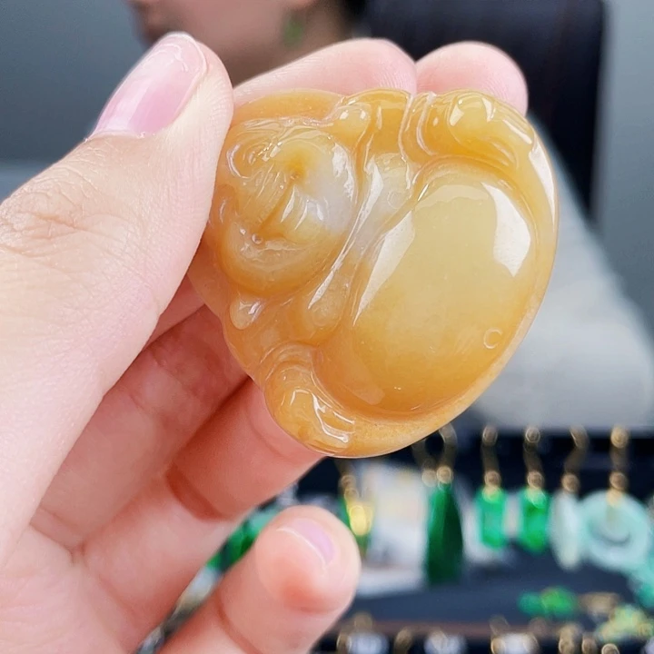 翡翠颈饰未镶嵌饰品