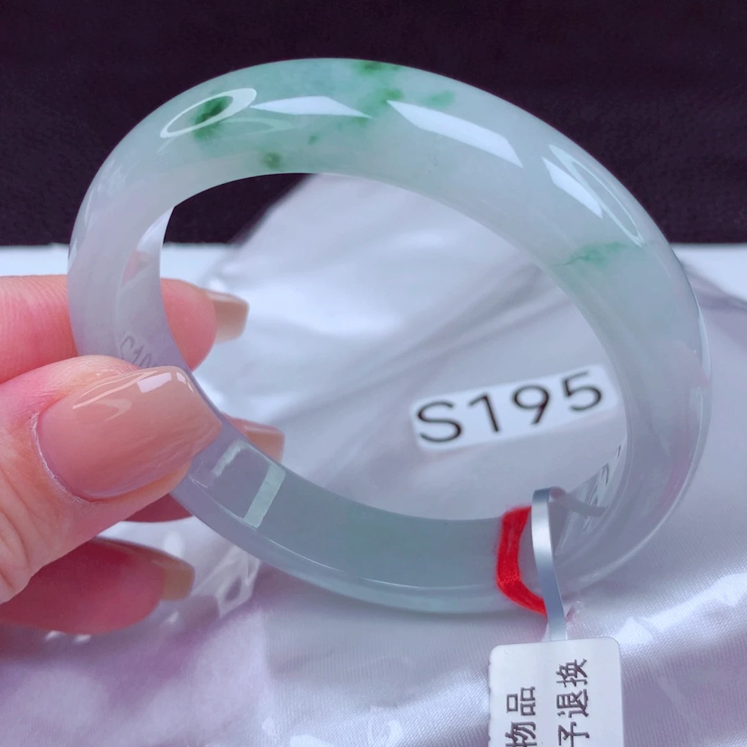 未镶嵌手镯翡翠手镯
