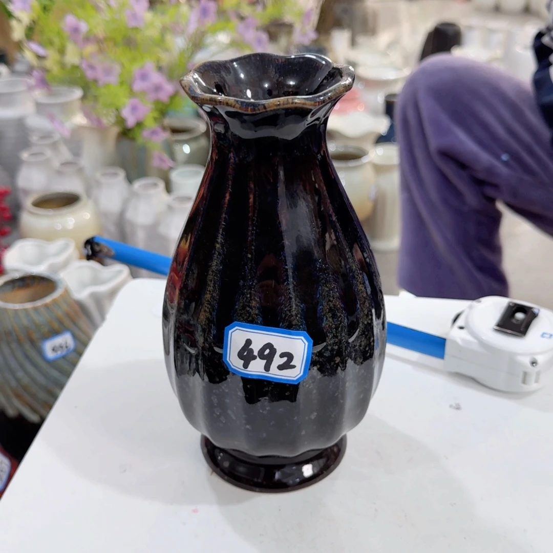 492号陶瓷高20厘米清理一个