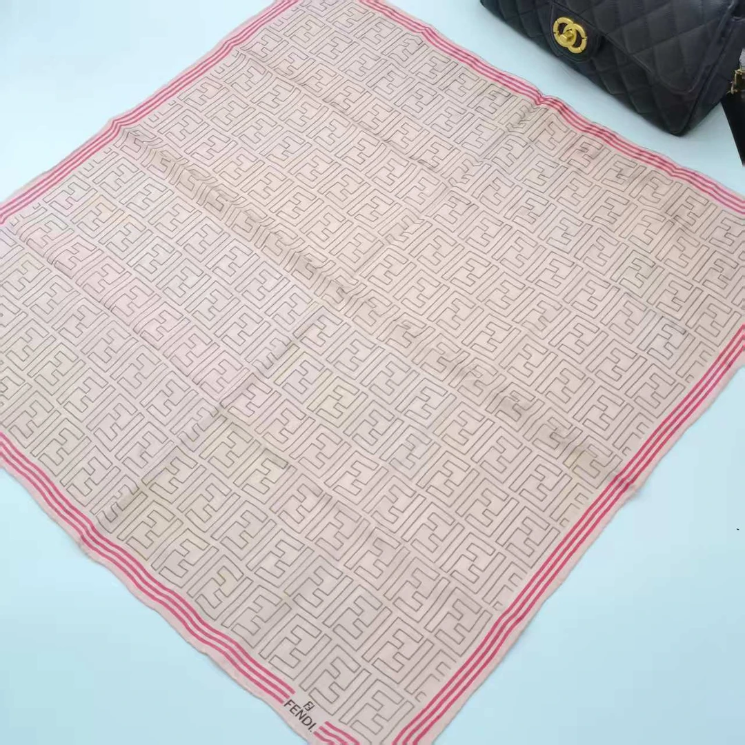 99新 FENDI/芬迪 海囤/芬迪/丝巾/xh94200