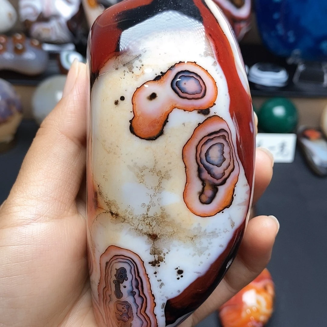 玛瑙/玉髓两毛未镶嵌利**苑