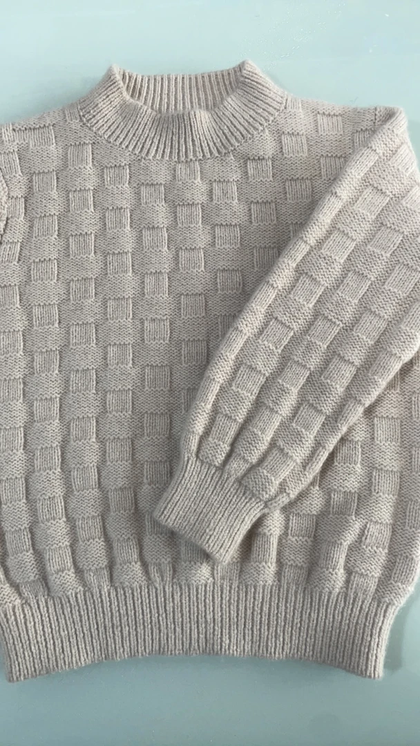 50%山羊绒50%羊毛混纺山羊绒1两（50克）