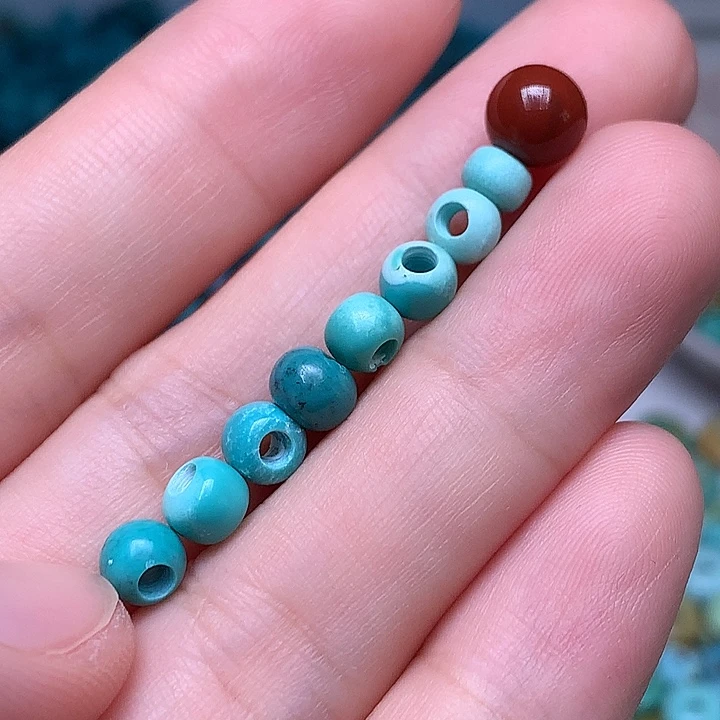 南红玛瑙未镶嵌珠宝奇石