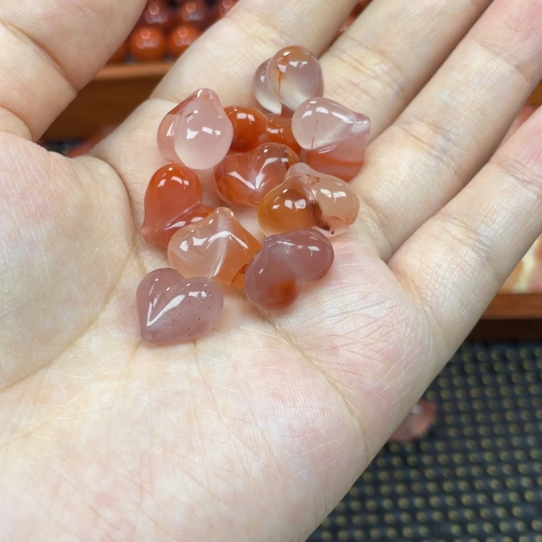 南红玛瑙未镶嵌配饰屁桃组合
